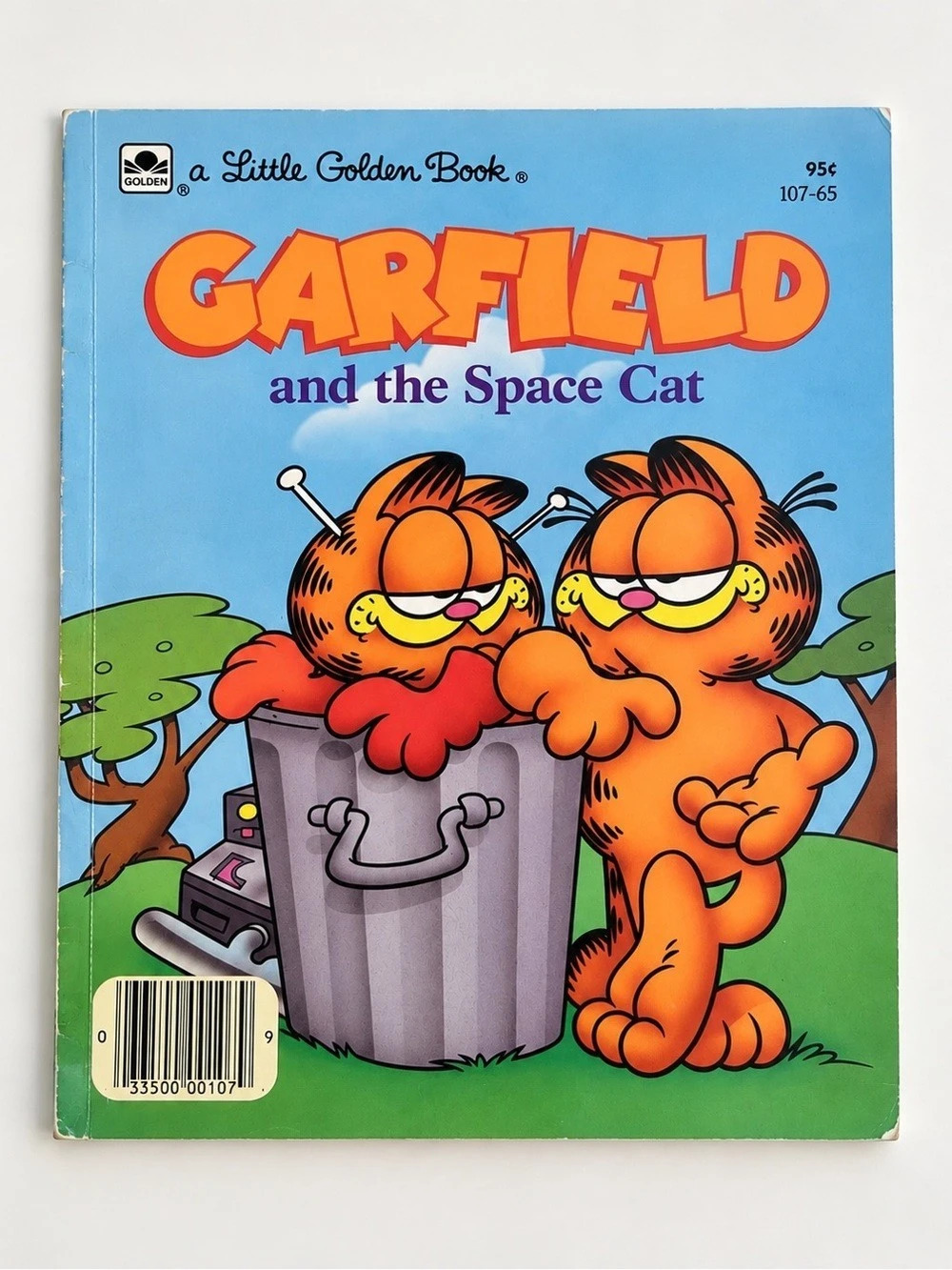 2 for $25 VINTAGE A Little Golden Book “Garfield and The Space Cat”
